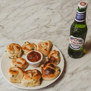Garlic Knots Catering